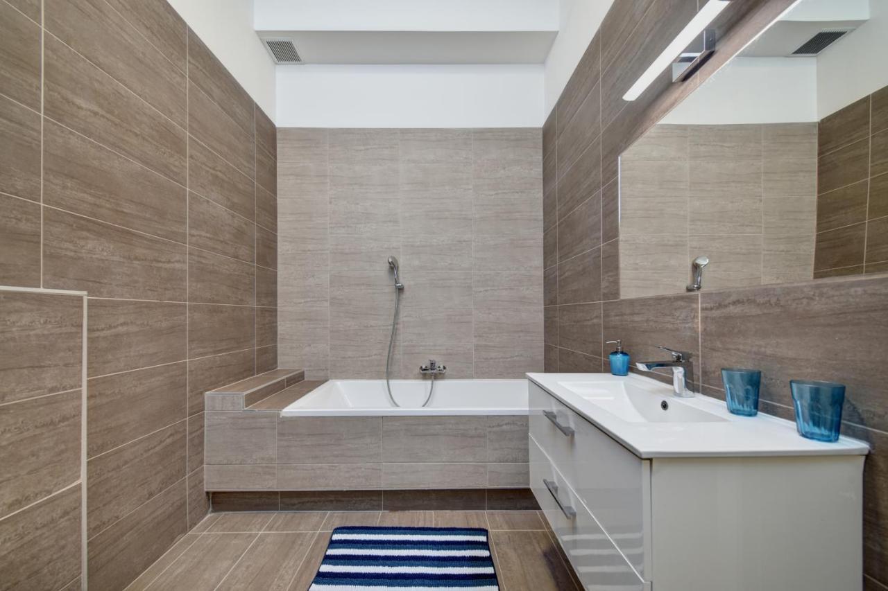 Center Apartment Budapest - Vaci Utca Exterior photo
